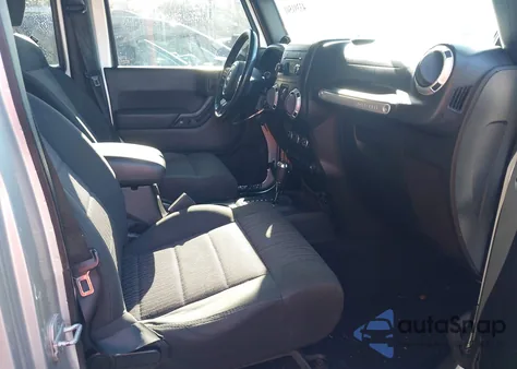 2011 Jeep Wrangler Unlimited Sahara из США, поврежденный, VIN 1J4HA5H1XBL632753